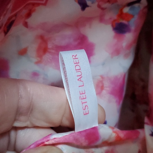 Estee Lauder Tie-Dye Bucket Bag Tote Pink White Recycled Fabric NWT - Picture 8 of 8